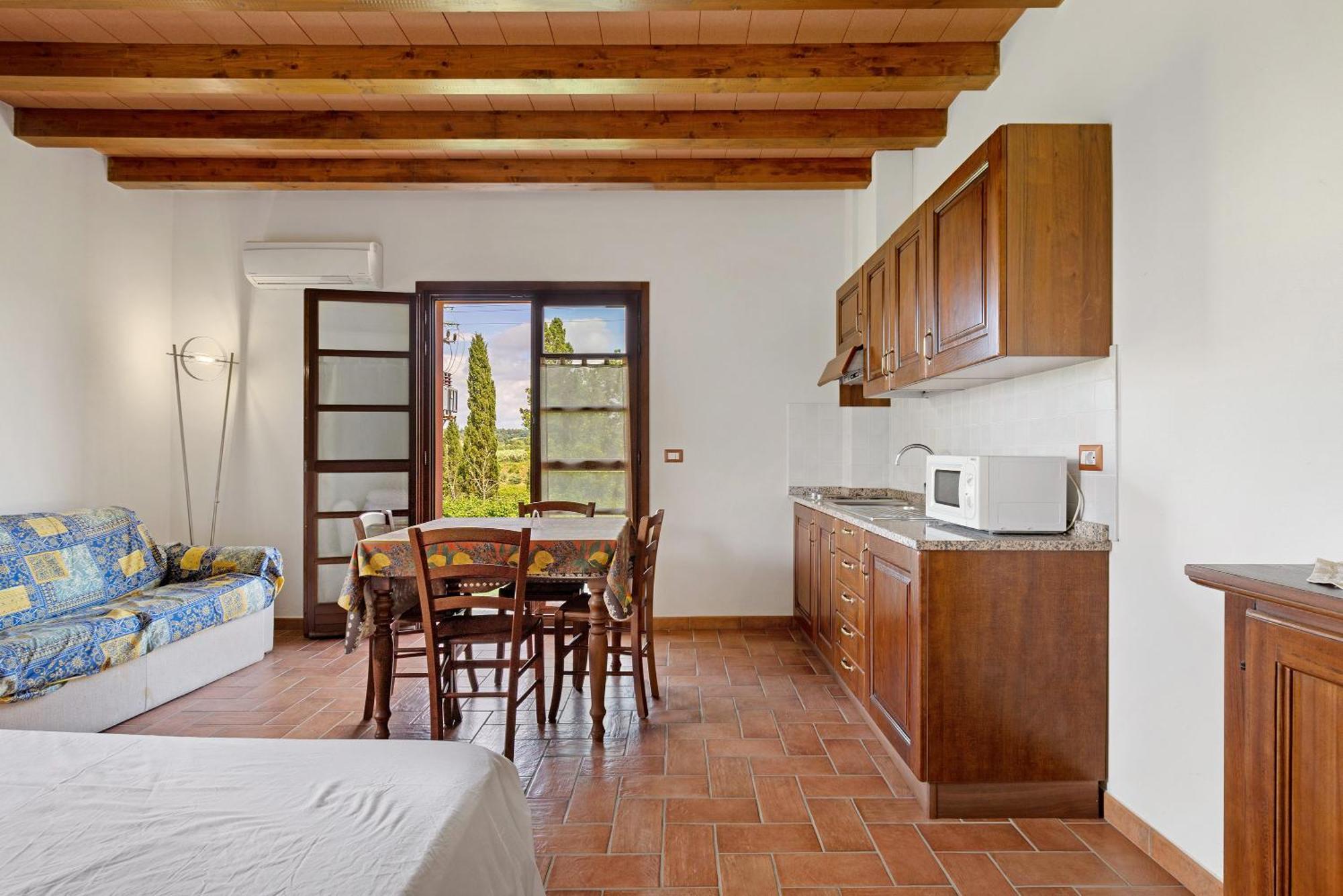 La Bettola Tavern Rooms Restaurant Montopoli in Val dʼArno Exteriör bild